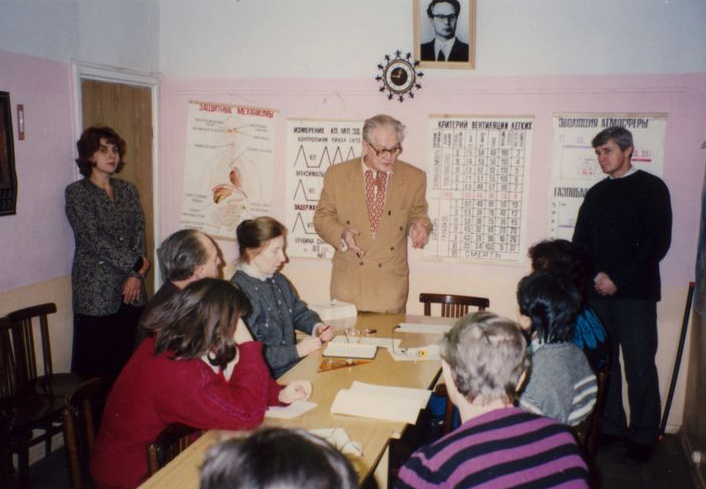 Dr. Buteyko with his group
